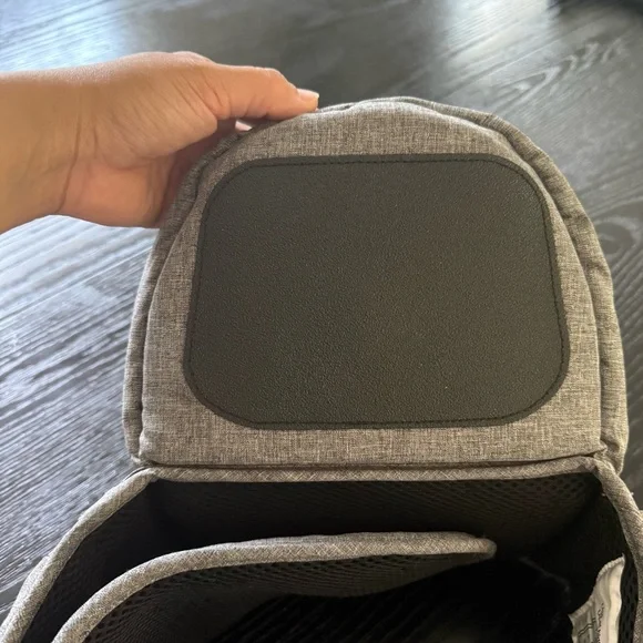 Tushbaby Hip Carrier – Grey | Excellent Condition ✨ - Picture 9 of 11